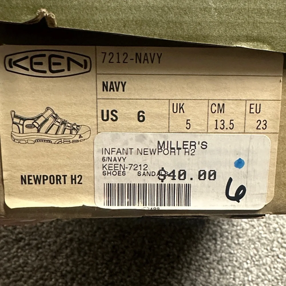 Keen Kids Navy and Yellow-Accent Closed-Toe Sandals - Picture 2 of 5